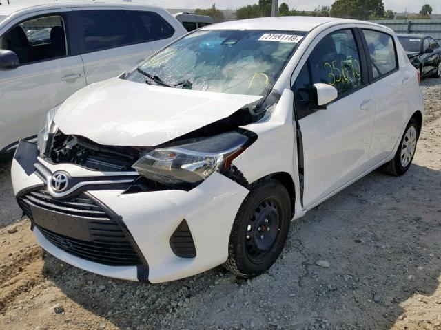 VNKKTUD3XHA078780 - 2017 TOYOTA YARIS L WHITE photo 2