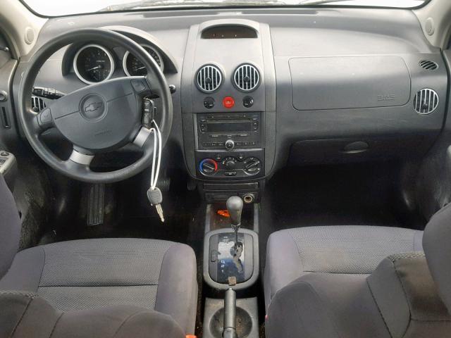 KL1TG66676B667188 - 2006 CHEVROLET AVEO LT SILVER photo 9