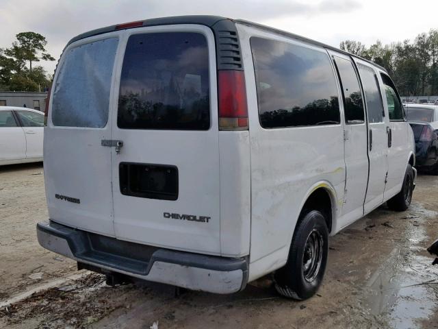 1GNFG15W711192500 - 2001 CHEVROLET EXPRESS G1 WHITE photo 4