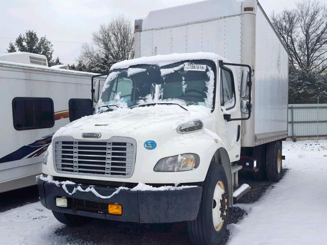 1FVACWDT59HAJ3772 - 2009 FREIGHTLINER M2 106 MED WHITE photo 2