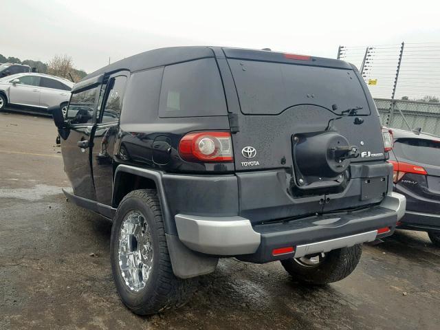 JTEBU4BF8DK152684 - 2013 TOYOTA FJ CRUISER BLACK photo 3