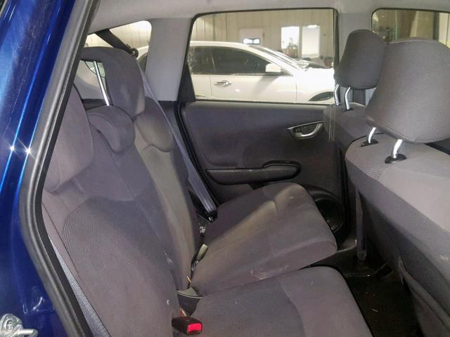 JHMGE8G37BC019806 - 2011 HONDA FIT BLUE photo 6