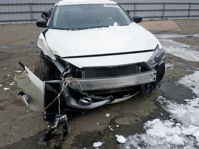 1N4AA6AP0HC384538 - 2017 NISSAN MAXIMA 3.5 WHITE photo 9