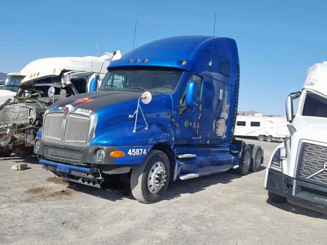 1XKTD49X66J150050 - 2006 KENWORTH CONSTRUCTI BLUE photo 2