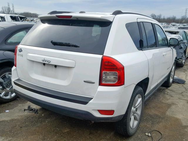 1J4NT1FA5BD175515 - 2011 JEEP COMPASS SP 白色 照片 4