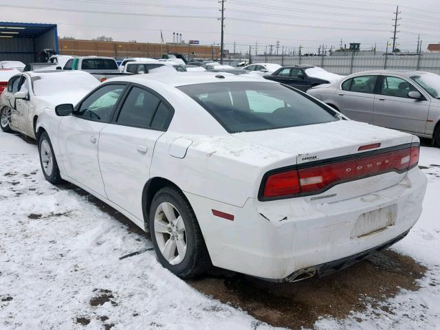 2C3CDXHG2DH545926 - 2013 DODGE CHARGER SX WHITE photo 3