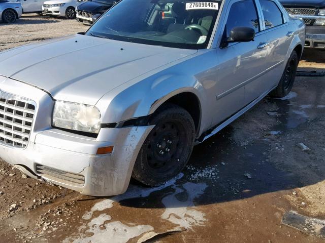 2C3KA43R87H774207 - 2007 CHRYSLER 300 SILVER photo 9