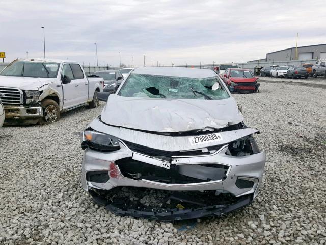 1G1ZB5ST7JF291111 - 2018 CHEVROLET MALIBU LS SILVER photo 9