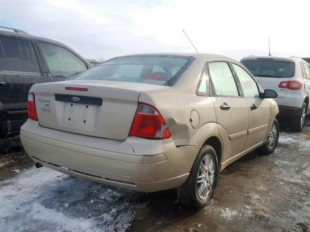 1FAFP34NX7W269309 - 2007 FORD FOCUS ZX4 TAN photo 4