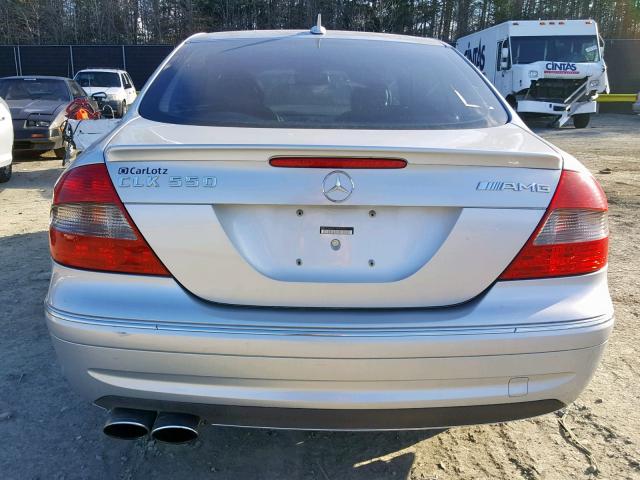 WDBTJ72H67F216351 - 2007 MERCEDES-BENZ CLK 550 SILVER photo 9