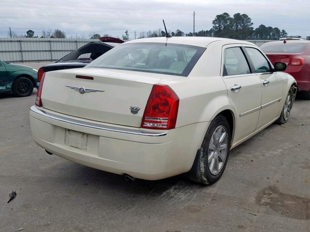 2C3KA63H28H193614 - 2008 CHRYSLER 300C CREAM photo 4