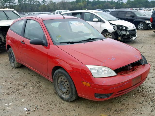 3FAFP31N35R145614 - 2005 FORD FOCUS ZX3 RED photo 1