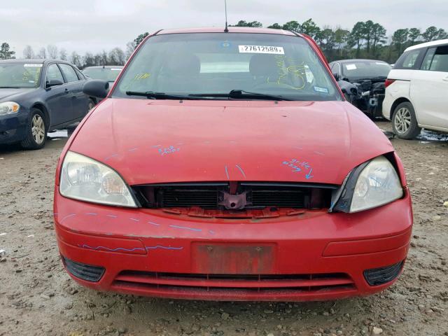 3FAFP31N35R145614 - 2005 FORD FOCUS ZX3 RED photo 10