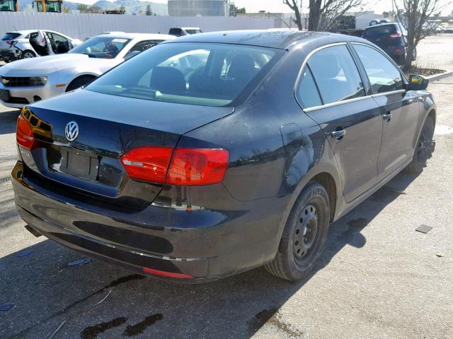 3VW1K7AJ7DM254545 - 2013 VOLKSWAGEN JETTA BASE BLACK photo 4