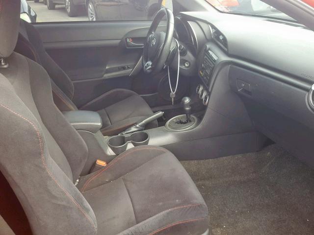 JTKJF5C74D3052799 - 2013 TOYOTA SCION TC RED photo 5