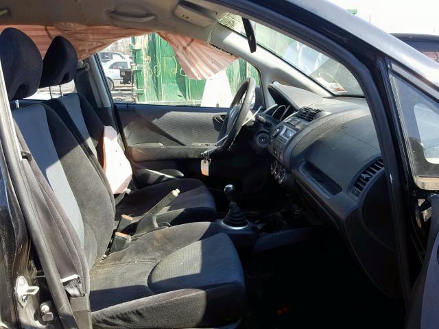 JHMGD37458S065664 - 2008 HONDA FIT BLACK photo 5