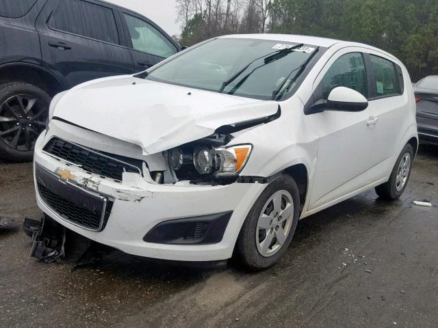 1G1JA6SH9G4174894 - 2016 CHEVROLET SONIC LS თეთრი ფოტო 2