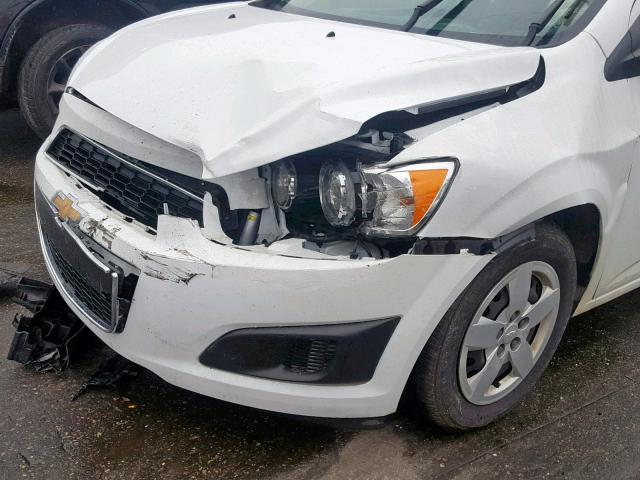 1G1JA6SH9G4174894 - 2016 CHEVROLET SONIC LS თეთრი ფოტო 9