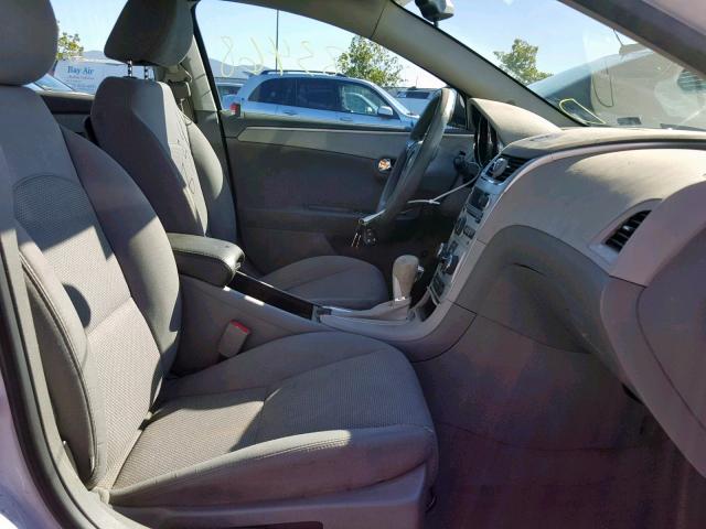 1G1ZC5E03CF393099 - 2012 CHEVROLET MALIBU 1LT 白色 照片 5