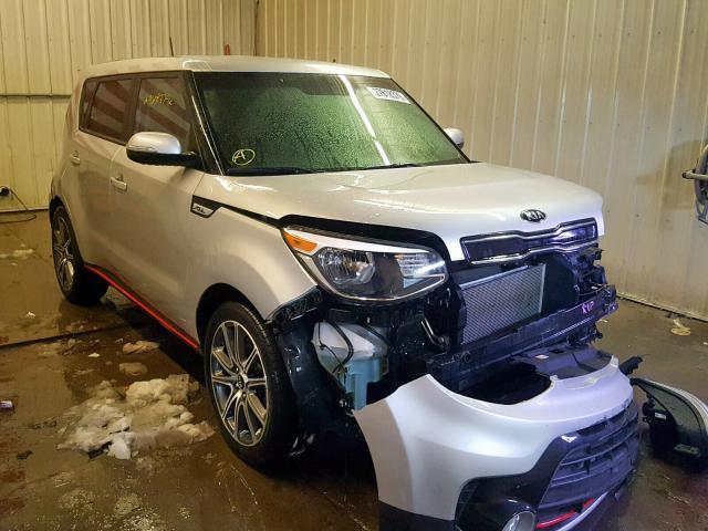 KNDJX3AA0J7533502 - 2018 KIA SOUL ! Gümüş foto 1