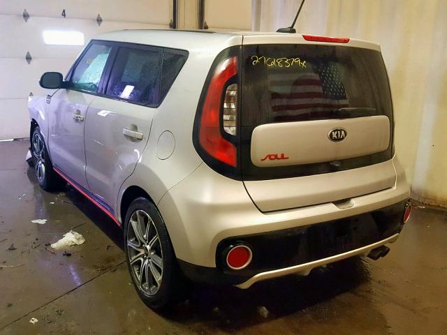 KNDJX3AA0J7533502 - 2018 KIA SOUL ! Gümüş foto 3