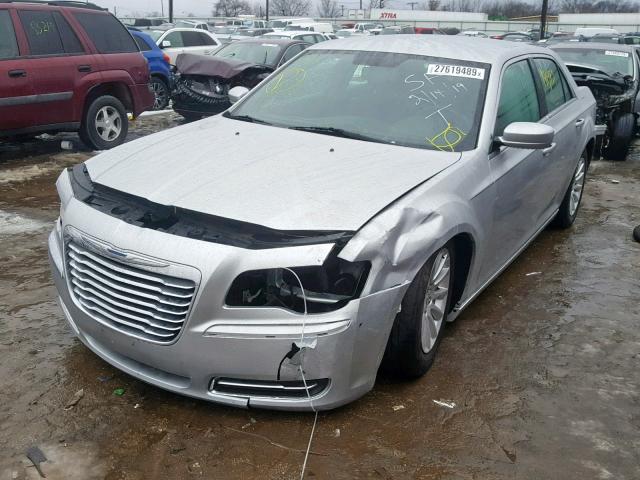 2C3CCAAG9CH117036 - 2012 CHRYSLER 300 SILVER photo 2