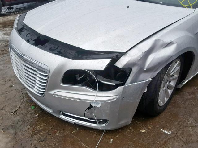 2C3CCAAG9CH117036 - 2012 CHRYSLER 300 SILVER photo 9