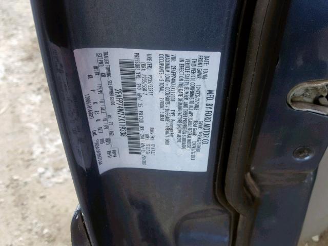 2FAFP74W77X119338 - 2007 FORD CROWN VICT BLUE photo 10