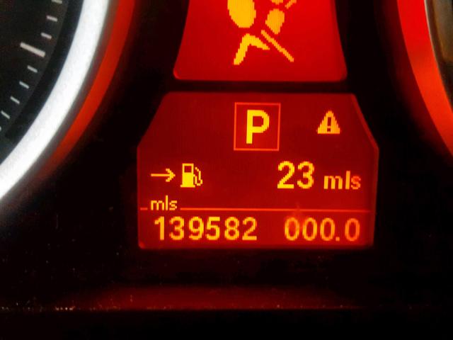 5UXFG8C58BLZ95977 - 2011 BMW X6 XDRIVE5 GRAY photo 8