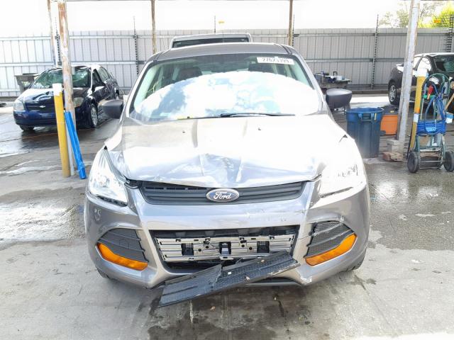 1FMCU0F76EUD48953 - 2014 FORD ESCAPE S GRAY photo 9