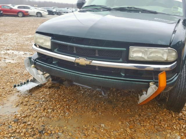 1GNDT13X03K152531 - 2003 CHEVROLET BLAZER GREEN photo 9