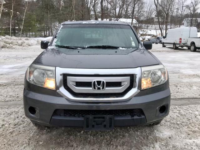 5FNYF4H27BB018255 - 2011 HONDA PILOT LX GRAY photo 3