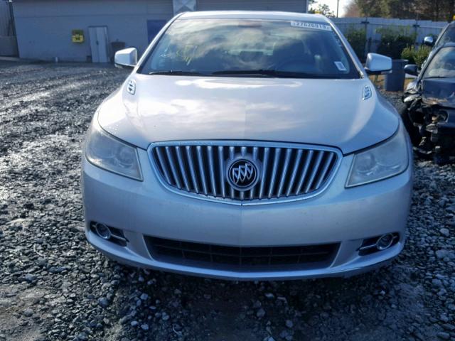 1G4GC5EG2AF171500 - 2010 BUICK LACROSSE C SILVER photo 9