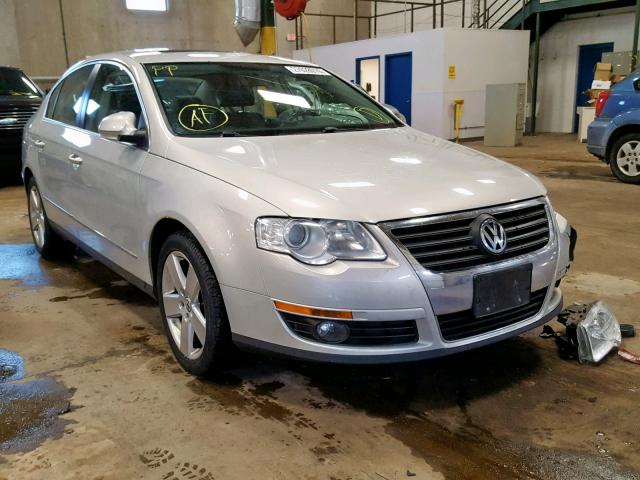 WVWJK73CX9P059560 - 2009 VOLKSWAGEN PASSAT TUR SILVER photo 1