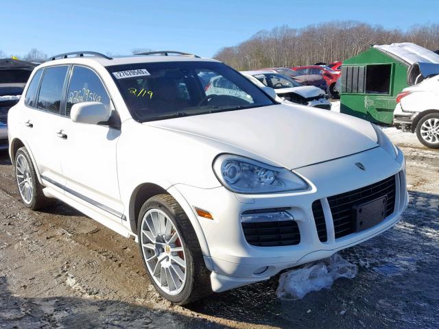 WP1AD29P09LA61220 - 2009 PORSCHE CAYENNE GT WHITE photo 1