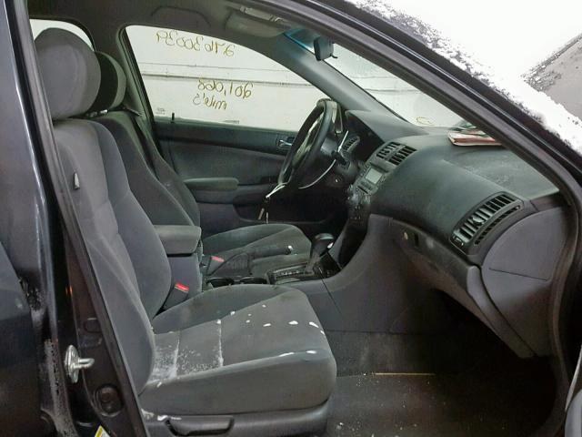 1HGCM56326A010548 - 2006 HONDA ACCORD SE GRAY photo 5