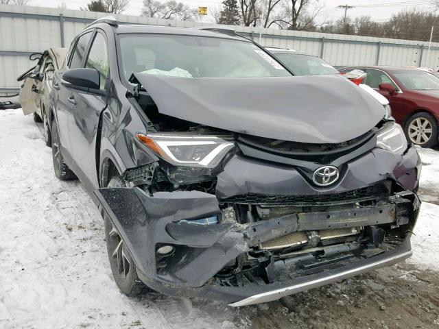 JTMJFREV0GJ058139 - 2016 TOYOTA RAV4 SE GRAY photo 1