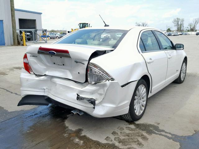 3FADP0L39AR270192 - 2010 FORD FUSION HYB WHITE photo 4