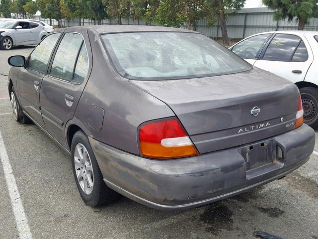 1N4DL01D9WC192655 - 1998 NISSAN ALTIMA XE GRAY photo 3