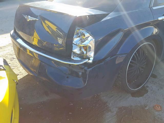 2C3LA63H66H290980 - 2006 CHRYSLER 300C BLUE photo 9