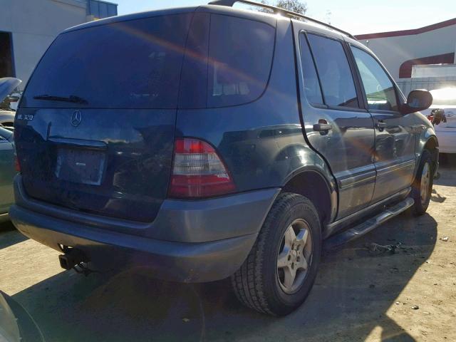 4JGAB54E4XA077469 - 1999 MERCEDES-BENZ ML 320 GREEN photo 4