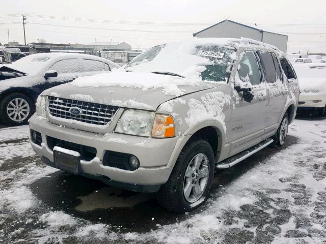 1FMZU75W44ZA03868 - 2004 FORD EXPLORER L SILVER photo 2