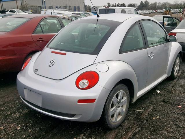 3VWPW31C67M513359 - 2007 VOLKSWAGEN NEW BEETLE Gümüş foto 4