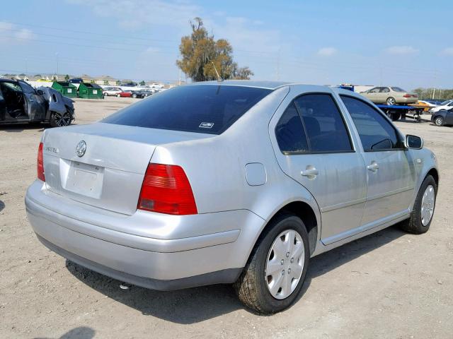 3VWRC29M9YM016283 - 2000 VOLKSWAGEN JETTA GL SILVER photo 4