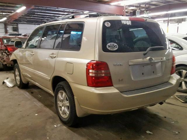 JTEGF21A530101101 - 2003 TOYOTA HIGHLANDER GOLD photo 3