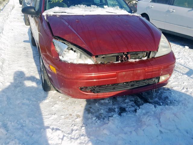 3FAFP37382R204903 - 2002 FORD FOCUS ZX5 RED photo 9