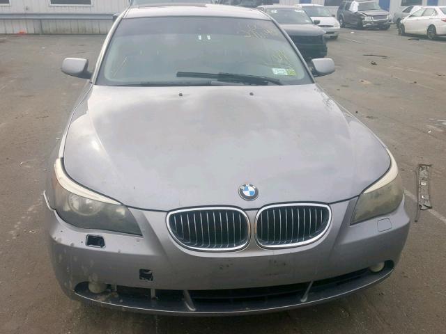 WBANF33546CS36992 - 2006 BMW 525 XI SILVER photo 7