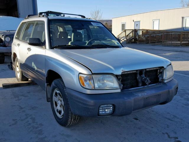 JF1SF63582H752640 - 2002 SUBARU FORESTER L SILVER photo 1