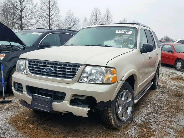 1FMZU75K25ZA18822 - 2005 FORD EXPLORER L WHITE photo 2