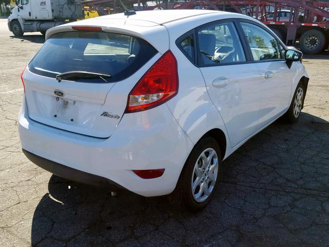 3FADP4TJXDM215676 - 2013 FORD FIESTA S WHITE photo 4